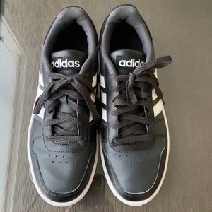 ADIDAS HOOPS SNEAKERS